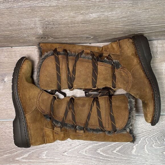 Clarks Avington Hayes Warm Tan Suede Women’s Sz 6.5M Tall Lace Up Faux Fur Boots - Picture 10 of 12
